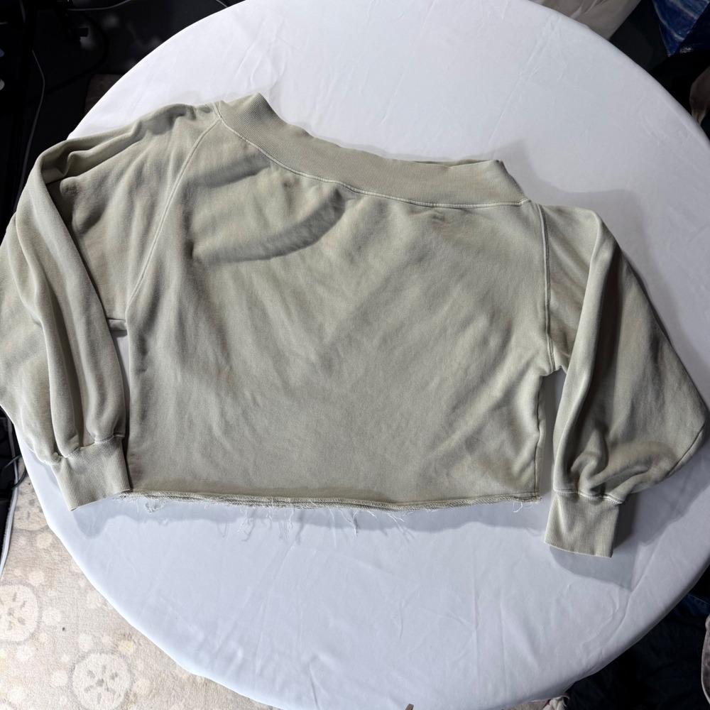 We The Free Bri pullover sweatshirt in Sage Green Off Shoulder Raw Hem XL Slouch